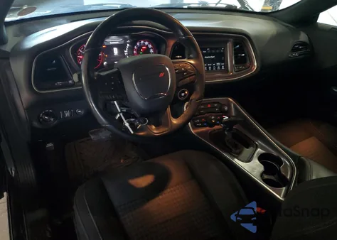 2018 Dodge Challenger Sxt z USA, uszkodzony, nr VIN 2C3CDZAG3JH128509